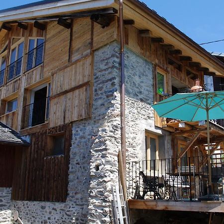 Appartement Dans Chalet De Montagne Bozel Номер фото